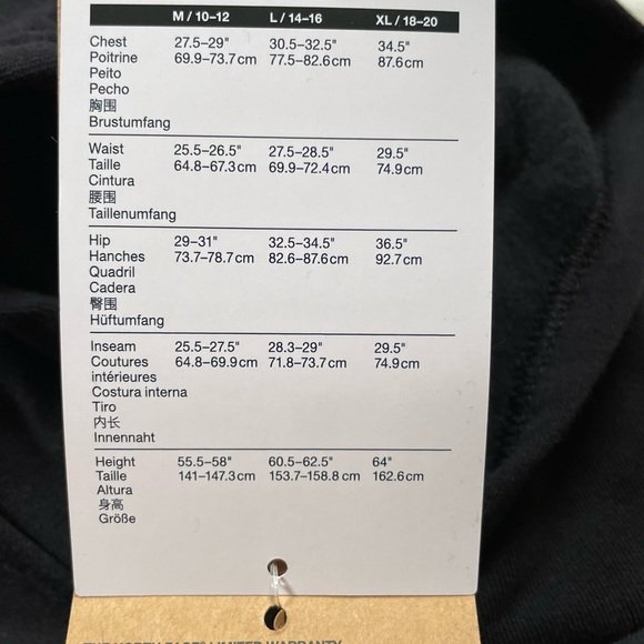 The North Face Girls’ Camp Pullover Hoodie - Picture 8 of 8